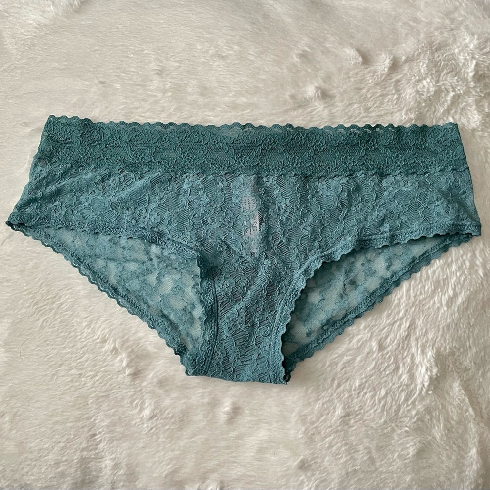 Victoria’s Secret L Allover Lace Hipster Panties in Teal